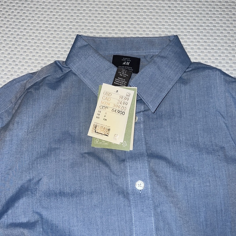 H&M Dress Shirt (never worn) - Picture 3 of 5